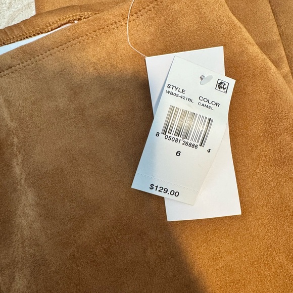 &Basics Womens Faux Suede Straight Leg Pants In Camel - Picture 6 of 8